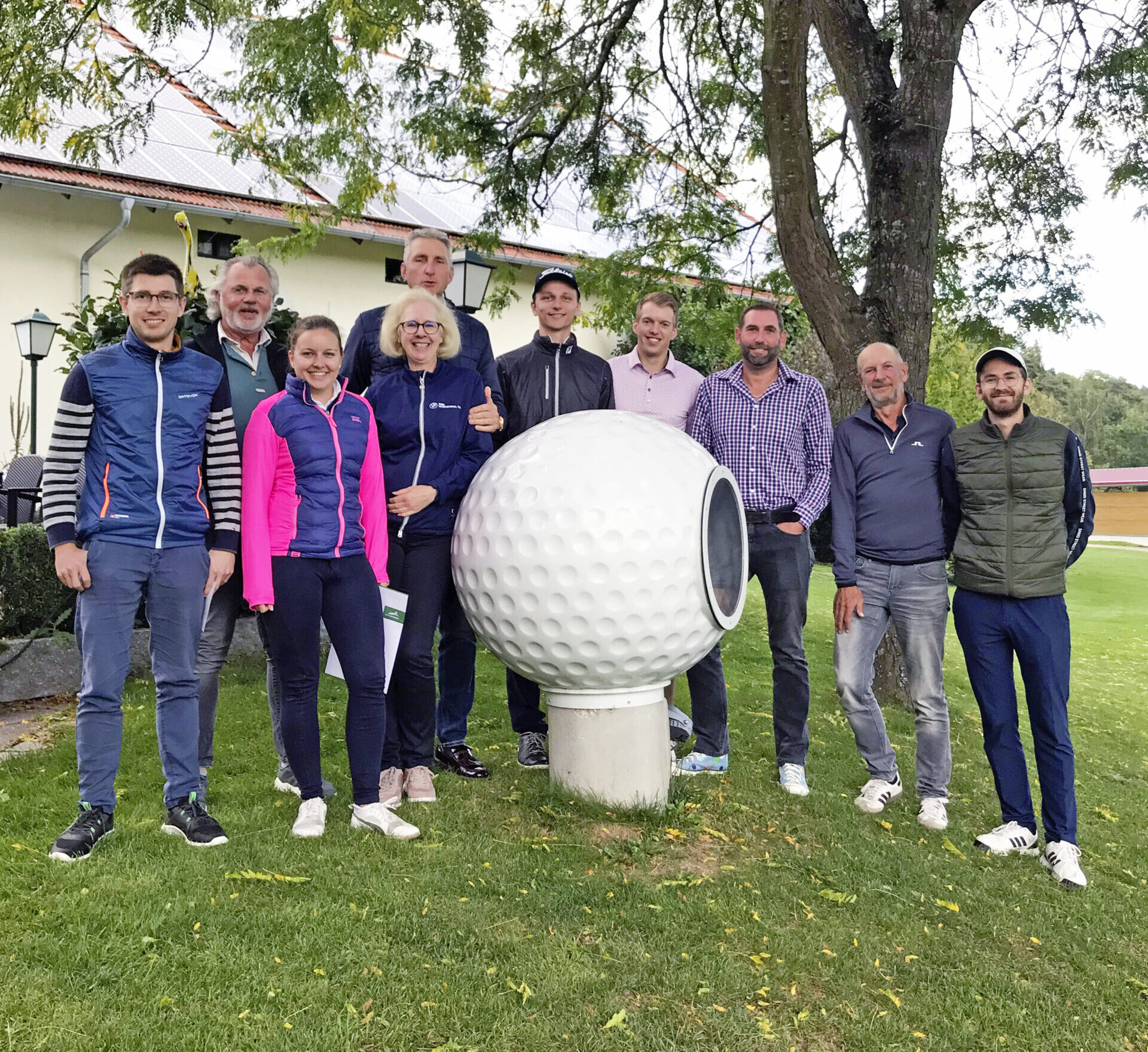 GEWINNER DER „BIBER FENSTERBAU CHALLENGE“